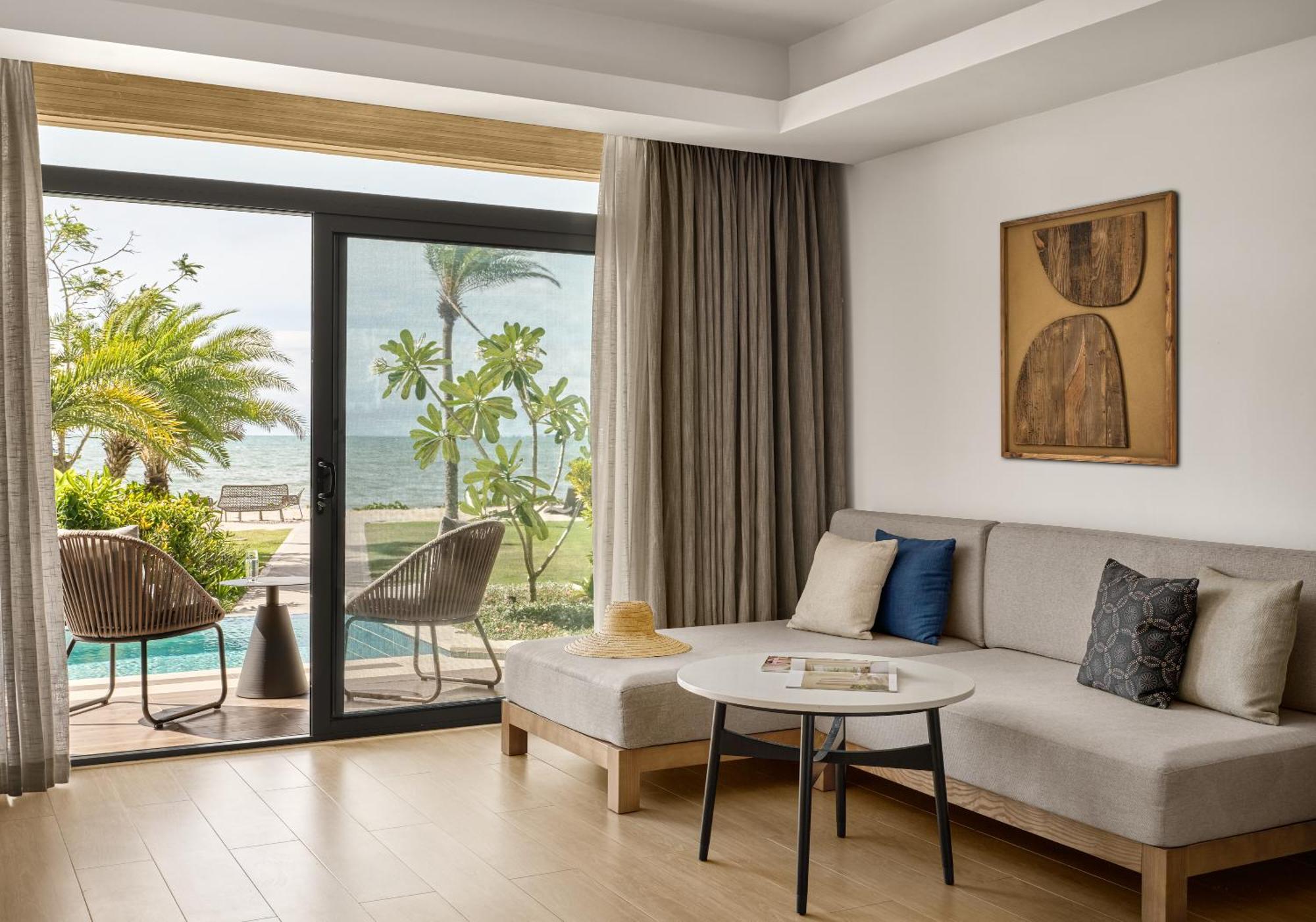 Crowne Plaza Fiji Nadi Bay Resort & Spa, An Ihg Hotel Ngoại thất bức ảnh